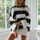 Fongt Women's Clothing In The Autumn And Winter Of 2025, The New Women's Sweater Round-Necked Striped Knitted Shirt