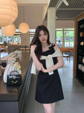 Fongt Xixi 2025 Spring New Korean Version High Waisted Elegant Suspension Dress Square Solid Color Pure Desired Skirt 88183