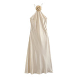 New Summer Dress With Detachable Decal Collar And Bare Back-Outfit