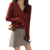 Fongt With Long-Sleeved Sweater Female 2024 New Korean Version Gentle Wind Short White Cardigan V-Neck Jacket-Outfit
