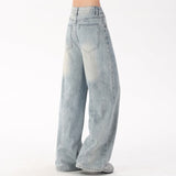 Vintage 90s Light Wash Baggy Boyfriend Jeans-Outfit