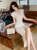 Woman's New Pure Desire Temperament In Summer Shows A Long Dress With Split Buttocks.-Outfit
