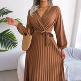 Fongt 2024 Women's Ins Fashion Elegant Long Temperament V-Neck Beach High-Waisted