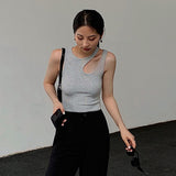 Fongt Hipster High Street Wind 2024 Summer Round Collar Side Irregular Hollow Out Design Women's Solid Color Slim Small Vest-Outfit