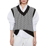 Fongt And Winter New Women's Thousand Bird Case Knitting Vest V Neck Sleeveless