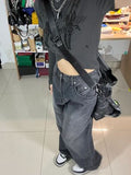 Vintage Black Wash Boyfriend Jeans-Outfit