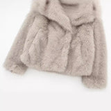 Fongt Winter New Women's Artificial Fur Effect Short Coat 4360240-Outfit