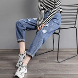 Fongt New 2024 Light Color Loose Skinny Dad Pants-Outfit