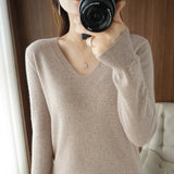 Fongt The 2023 Fall / Winter New Women's Knit Sweater Pullover Women's V-Neck Bottom Plush Sweater-Outfit
