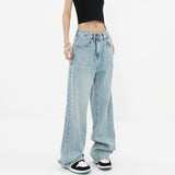 Vintage Light Wash Baggy Boyfriend Jeans-Outfit