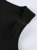 Form-Fitting Cropped Tank Top-Outfit