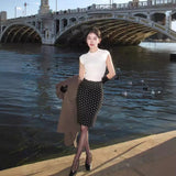 Fongt High-Waist Wave Knitted Knitted Hip Skirt Girl Summer Slim Slim Thin Little Hot Girl Fishtail Short Skirt