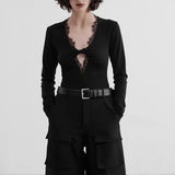 Fongt Wind Top Woman 2025 Spring New Kinesitic Lace Splicing Design V Collar Long