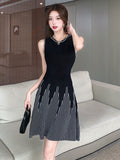 Real-Life French Style Sleeveless Knitted Dress A-Shaped Skirt With A Slim Waistcoat In Summer-Outfit