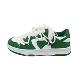 Retro Casual Love Sneakers-Outfit
