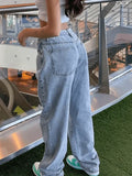 Light Wash Denim Boyfriend Jeans-Outfit