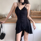 Pleated V-Neck Suspender Dress In Summer, The New Niche Design Feels Sweet And Cool-Outfit