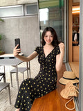 Fongt Xixi 2025 Summer New Korean Version Of High-Waisted Holiday Short-Sleeved Dress V-Neck Print Pure Desire Skirt 88357