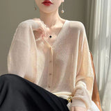 High-End Lazy Sleeves Twist Sweater Female V-Collar Autumn New Bat Sleeve Sweater Jacket-Outfit