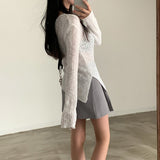 Solid Color V-Neck Elastic Knitted Tee-Outfit