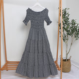 Small Broken Flower Dress Women's New Summer Korean Version Of The Holiday Wind Shoulder Tight In The Chest To Grow Cake