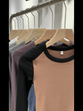 Long-Sleeved T-Shirt With A Long Sleeved T-Shirt And A Short-Style Early Spring High-Waist Design
