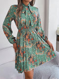 Shooting 2025 Autumn And Winter Elegant Flowers Tied With Waist Long Sleeves Of A Hundred Folded Skirts Women's