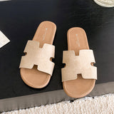 Fongt The Summer Of 2025, The Summer Flat-Bottomed Trendy Drag Wears The Retro Sentence Round 100 With Skirts, The Two Uncle Slippers