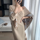 Women's Autumn Winter New Retro Temperament V-neck Sexy Backless Slim Knitted
