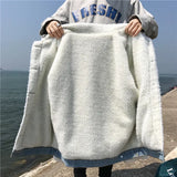 2023 Autumn / Winter New Net Red Retro Lamb Wool Denim Jacket Female Loose Lapel And Velvet And Thick Cotton Clothes And Padded Clothes-Outfit