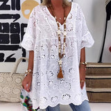 Fongt Women's New V-Neck Hollow Embroidered Blouse Short-Sleeved