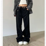 Vintage Washed Mid Rise Boyfriend Jeans-Outfit