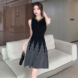 Real-Life French Style Sleeveless Knitted Dress A-Shaped Skirt With A Slim Waistcoat In Summer-Outfit