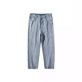 Comfortable And Casual Straight Leg Jeans For Men And Men-Outfit