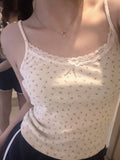 U-neck Floral Short Sleeve Tee-Outfit