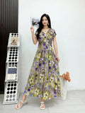 Printed Short-Sleeved Dress-Outfit