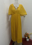 Fongt New Fall 2023 Solid Color V-Neck Bat Sleeve High-Waisted Dress-Outfit