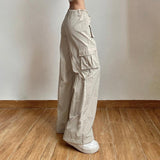 Low Rise Cargo