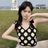 Daisy Contrast Color Women's Crop Top Floral Sleeveless Cami Vest Scoop Neck Loose Beach Crop Tank Top-Outfit