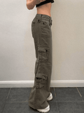 Buttoned Straight-Leg Cargo Jeans-Outfit