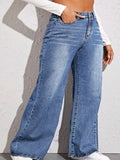Cat-Beard Monkey Wide-Leg Jeans Woman-Outfit