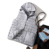 90 White Duck Down Light Down Inside The Female 2024 Autumn / Winter New Fashion Hat Wavy Grain Casual Thermal Vest-Outfit