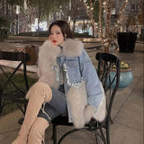 2024 Women Winter Denim Jacket Oversize Large Fur Collar Plus Velvet Jacket Detachable Thick Loose Warm Bomber Jean