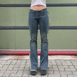 Low-waisted Raw Edge Flared Jeans-Outfit