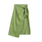 New Spring Style Split Design Feels Slim And Shows A Lean Half-Length Skirt.-Outfit
