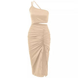 Fongt Summer 2024 New Solid Color Diagonal Shoulder Hanging Neck Waist Slit Pleated Dress-Outfit