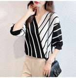 Striped Bottom Shirt Top 2025 Summer New Temperament V-Neck Five-Sleeve Ice Silk T-Shirt Knitted Shirt