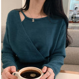 Autumn New Chi Design Feels Irregular And Fake Two Three-Button Waist Knitted Sweaters-Outfit
