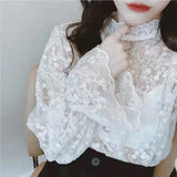 Fongt Autumn Lace Tjersey Horn Sleeve Mesh With Lace Lace Collar Gas Hit Bottom Blouse Small Shirt