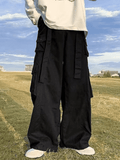 Men's Strap Detail Pocket Loose Cargo Pants-Outfit